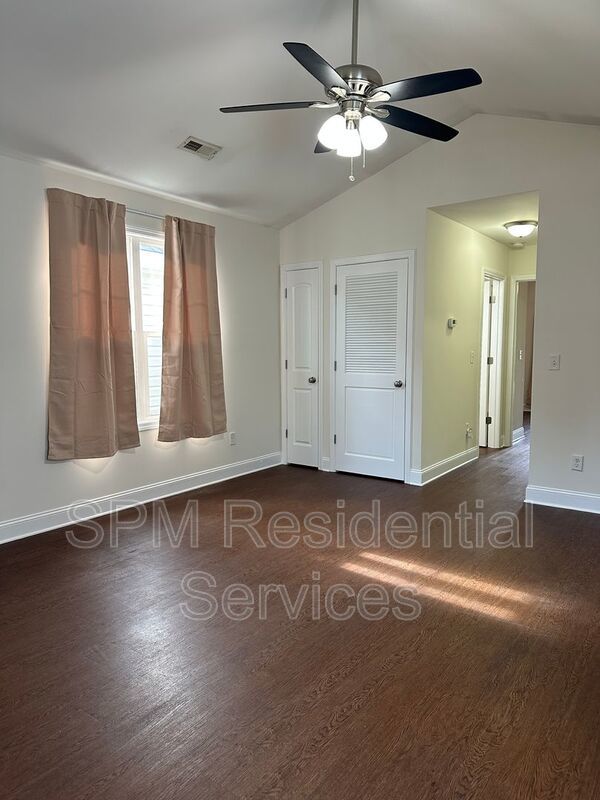 Southside - Near Downtown - Small Pets Welcome property image