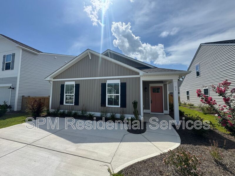 Brookfield Branch - Open Concept, Fenced in Backyard, Washer & Dryer Included property image