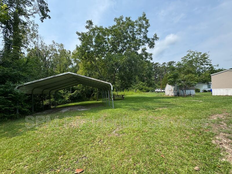 Leland - Large Backyard, Carport, Washer & Dryer Included property image