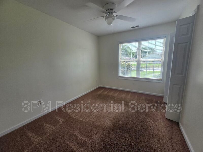 3 Bedroom - Pet Friendly - Big Yard property image
