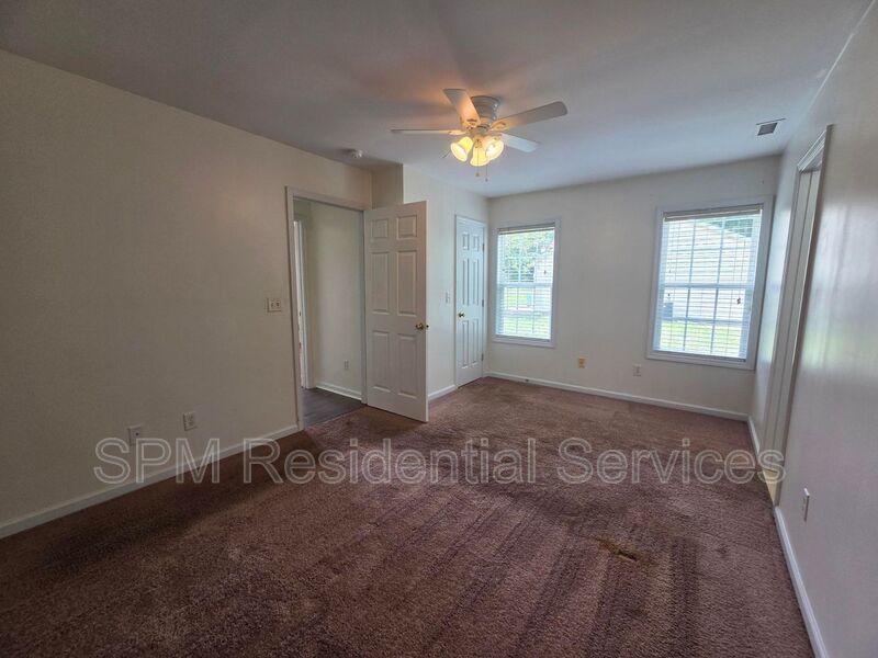 3 Bedroom - Pet Friendly - Big Yard property image