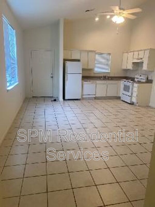 Westprong Way Cottages (*Water/Sewer Included) property image