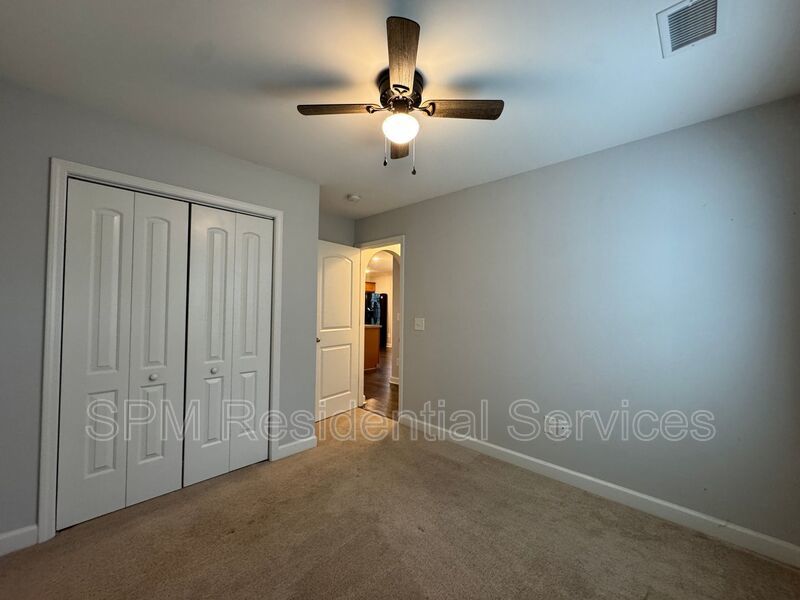 Windsor Park - Community Pool, Washer & Dryer Included, Fenced In Backyard property image
