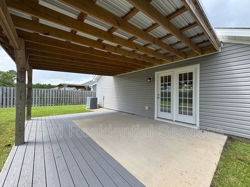 Windsor Park - Community Pool, Washer & Dryer Included, Fenced In Backyard property image