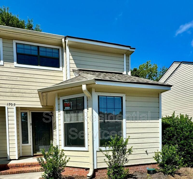 3 Bed 3 Bath  - Private Fenced Patio w/storage property image