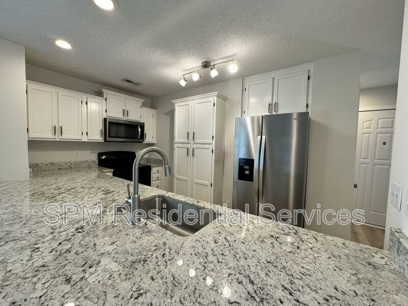 3 Bed 3 Bath  - Private Fenced Patio w/storage property image