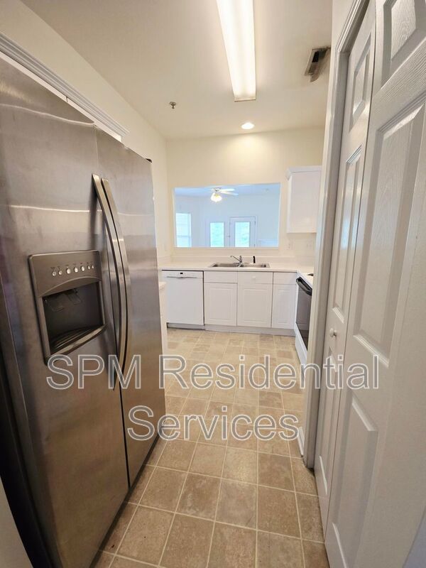 RENT INCLUDES:  Water/Sewer/Trash/Community Pool/ Assigned Parking property image