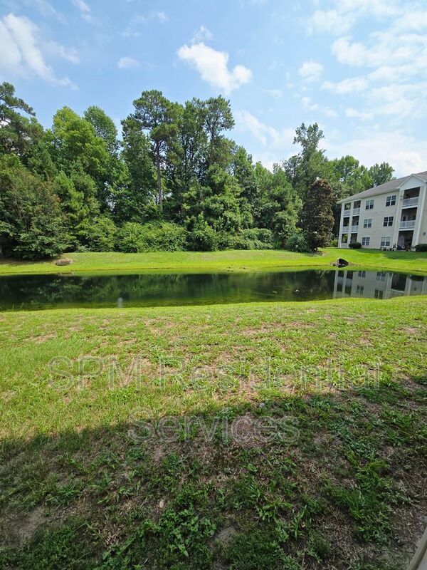 RENT INCLUDES:  Water/Sewer/Trash/Community Pool/ Assigned Parking property image