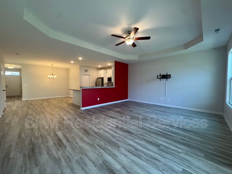 The Pinnacle at Mallory Creek Plantation - Community Pool, Washer & Dryer Included, Screened in Patio property image