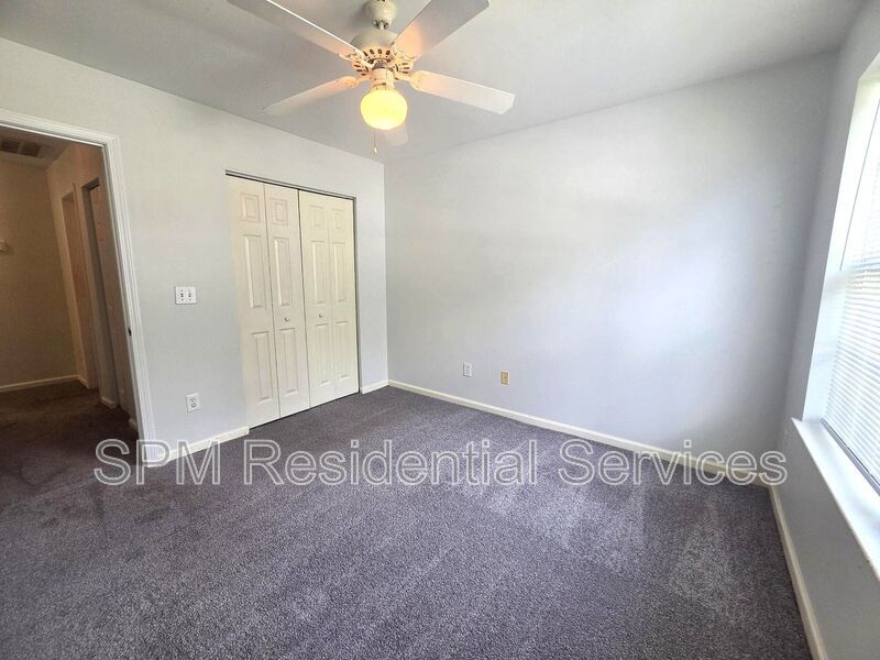 2 Bedroom townhome, midtown (1/2 Month FREE Rent) property image