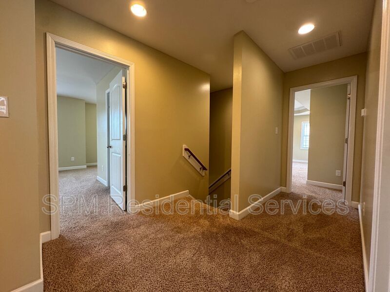 Quiet Neighborhood in Sneads Ferry, Community Dock and Playground, gated community. property image