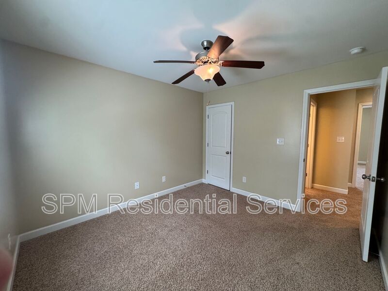 Quiet Neighborhood in Sneads Ferry, Community Dock and Playground, gated community. property image