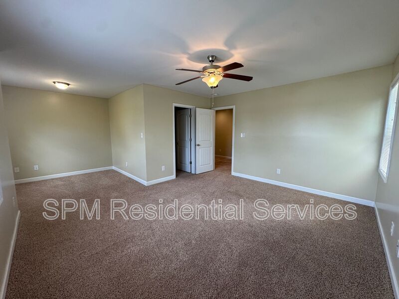 Quiet Neighborhood in Sneads Ferry, Community Dock and Playground, gated community. property image