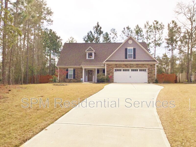 4 Bedroom 2 Story Beautiful Home in Chadwick Shores, close to Jacksonville, Wilmington and Topsail Beach. property image