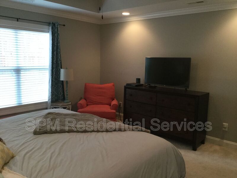 4 Bedroom 2 Story Beautiful Home in Chadwick Shores, close to Jacksonville, Wilmington and Topsail Beach. property image
