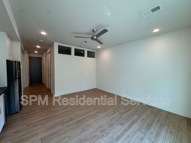 2nd Floor Castle Street, Close to CFCC property image