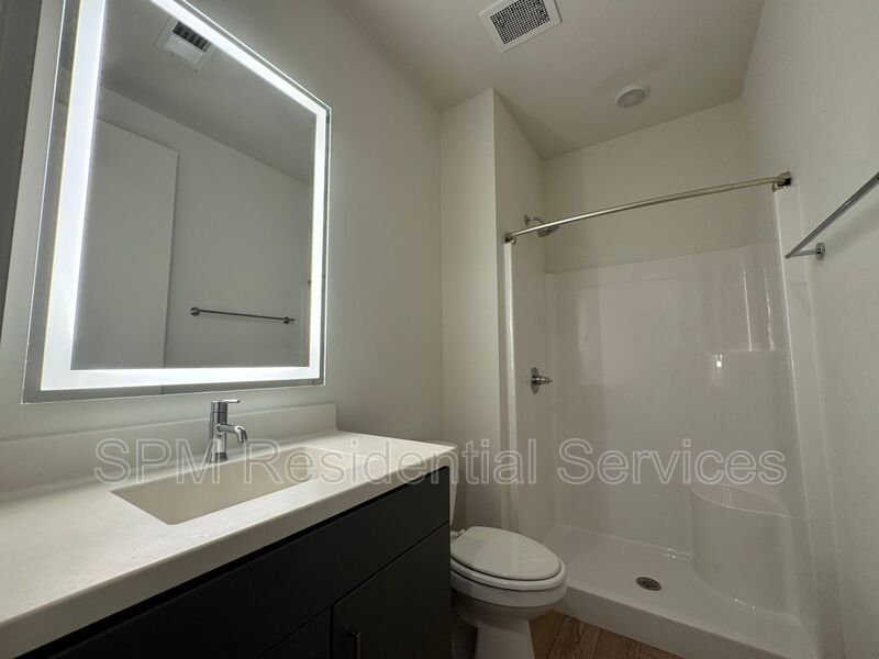 2nd Floor Castle Street, Close to CFCC property image